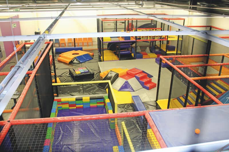 Cosmic Park Calais - Parc de jeux indoor pour enfants jusqu'à 12 ans